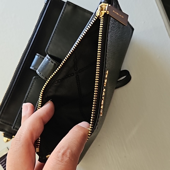 Michael Kors Black Wristlet Wallet - Picture 7 of 8